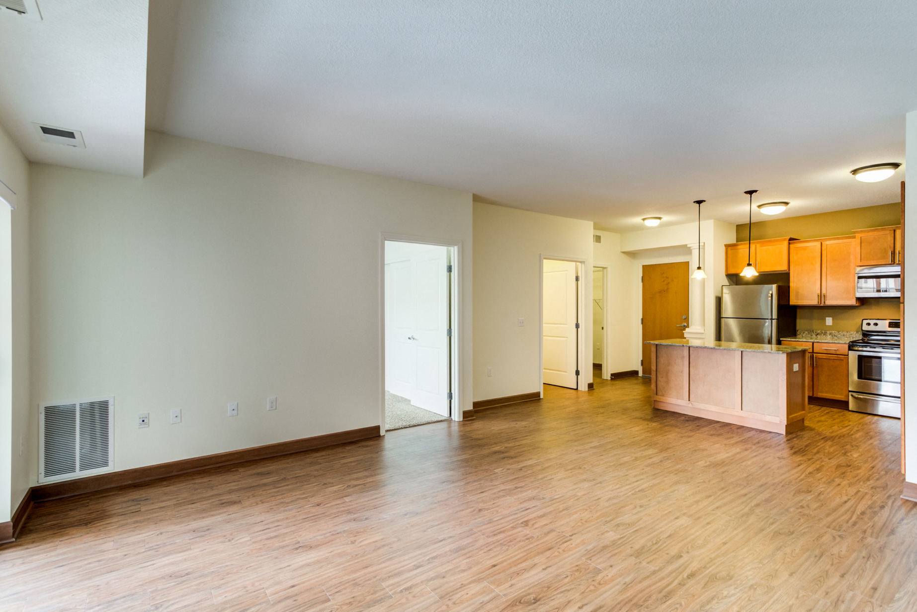 5 Central Image 9
