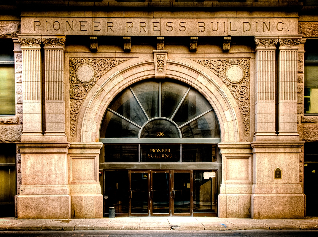 Pioneer Apartments, St Paul