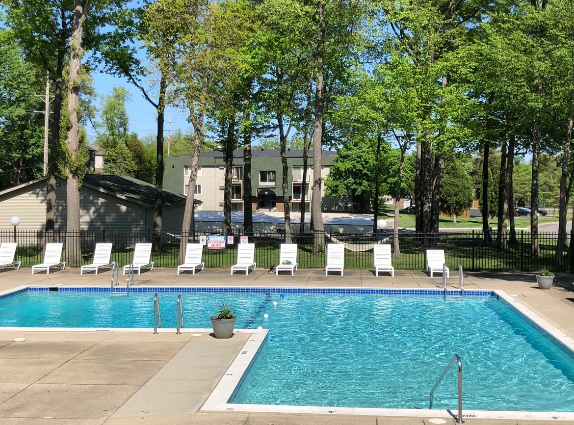 Auburn Hills Apartments Image 1