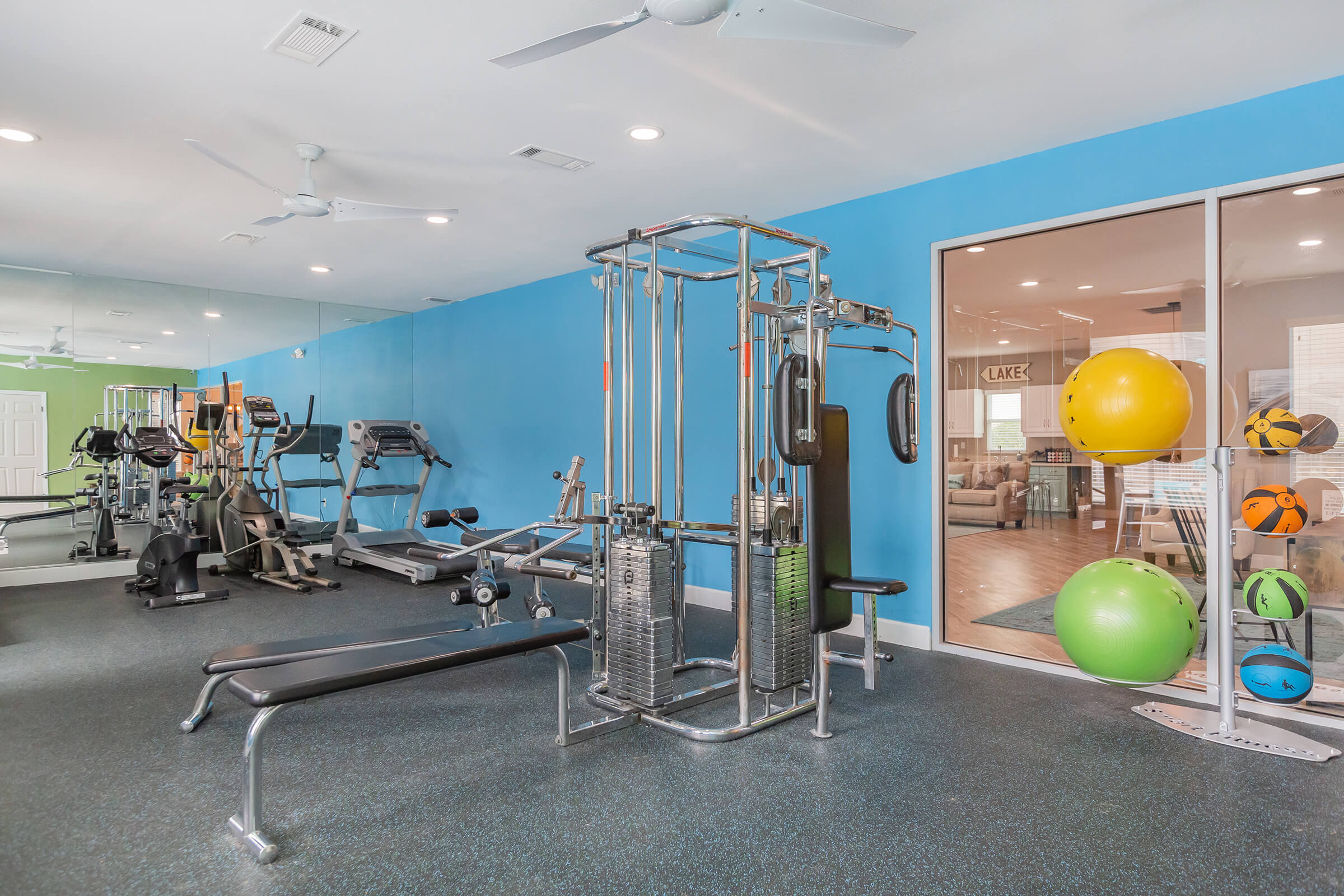 The Oaks at Lake Jackson Image 6