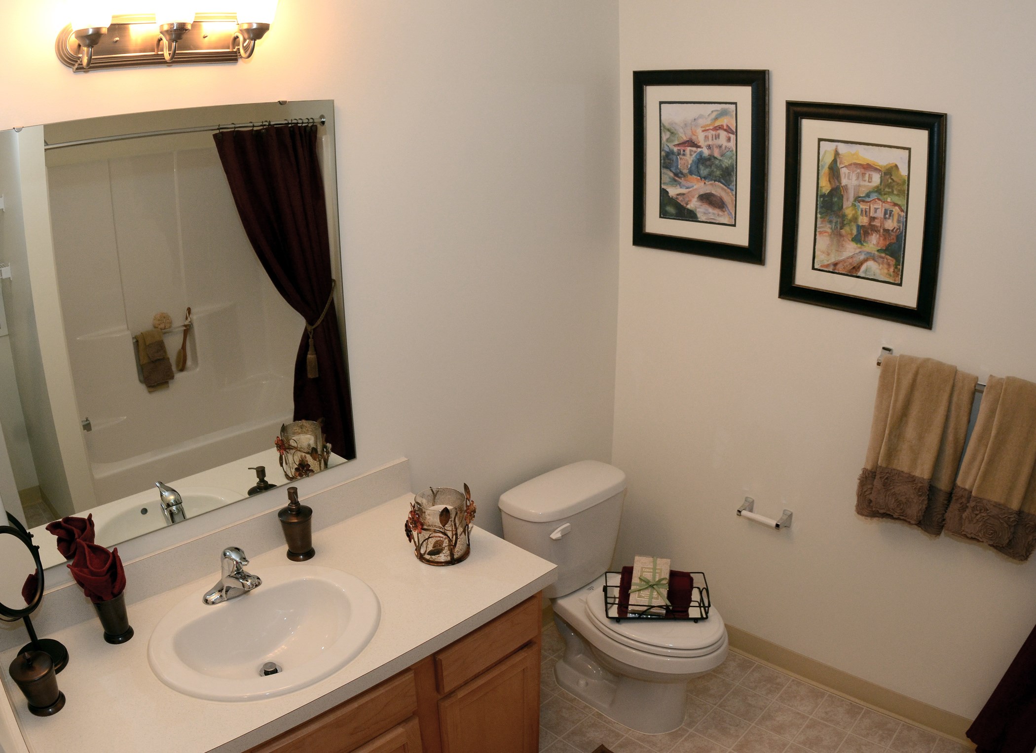 Redwood Elyria Image 3