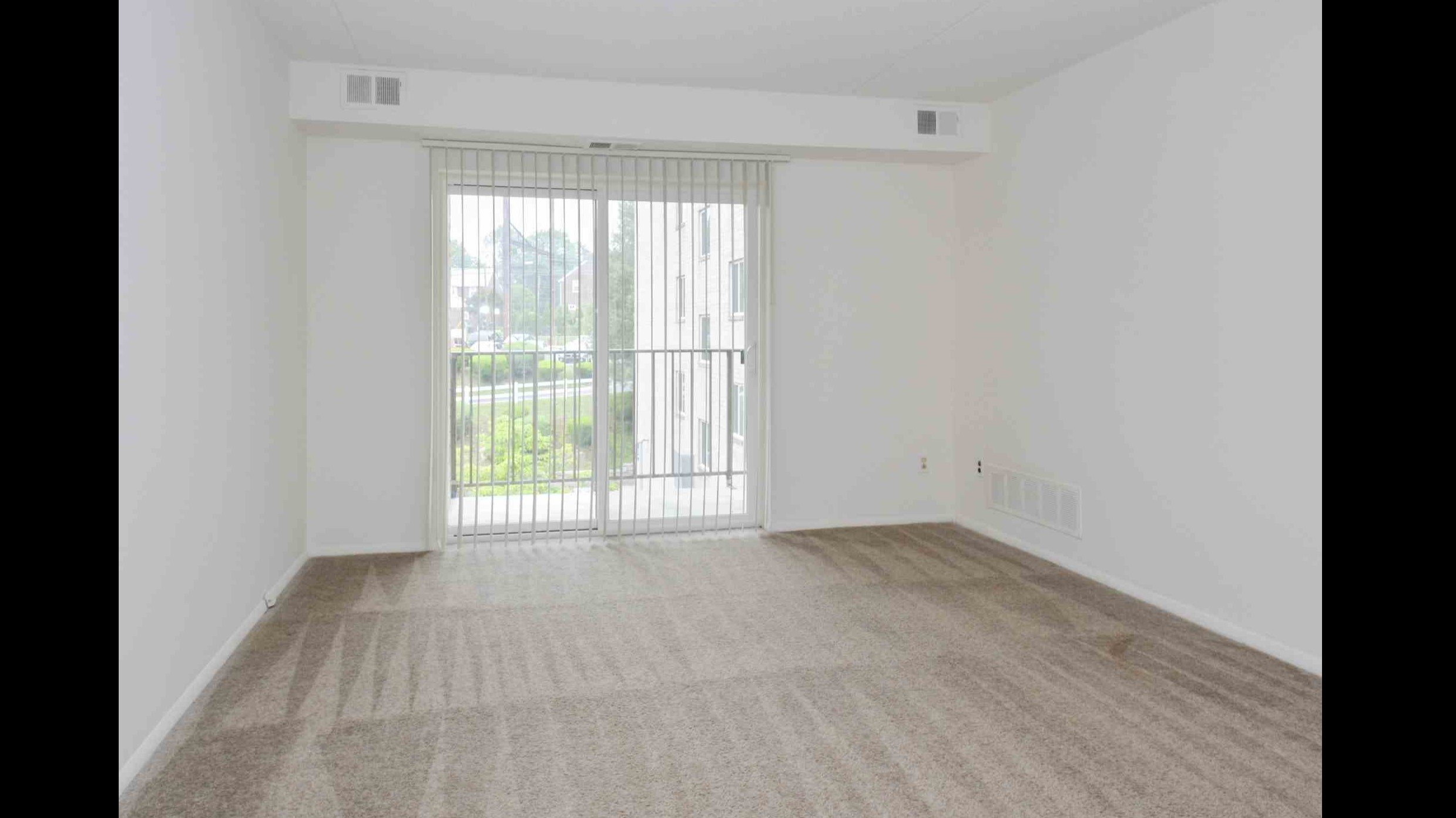 Gladstone Towers Living Room