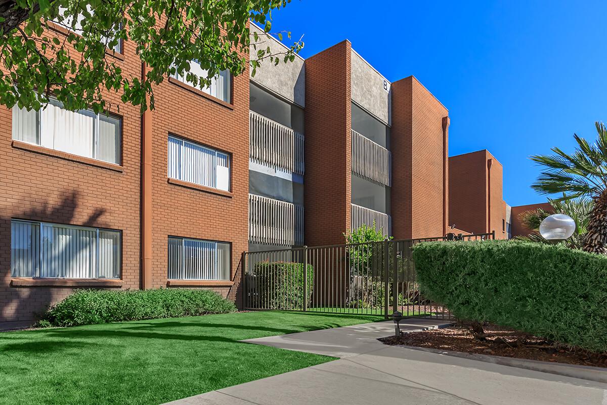 Carondelet Apartments Image 13