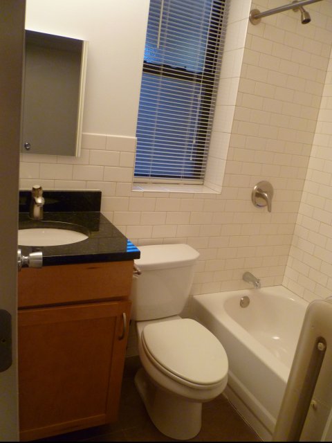 5326-5336 S Greenwood Avenue Image 5