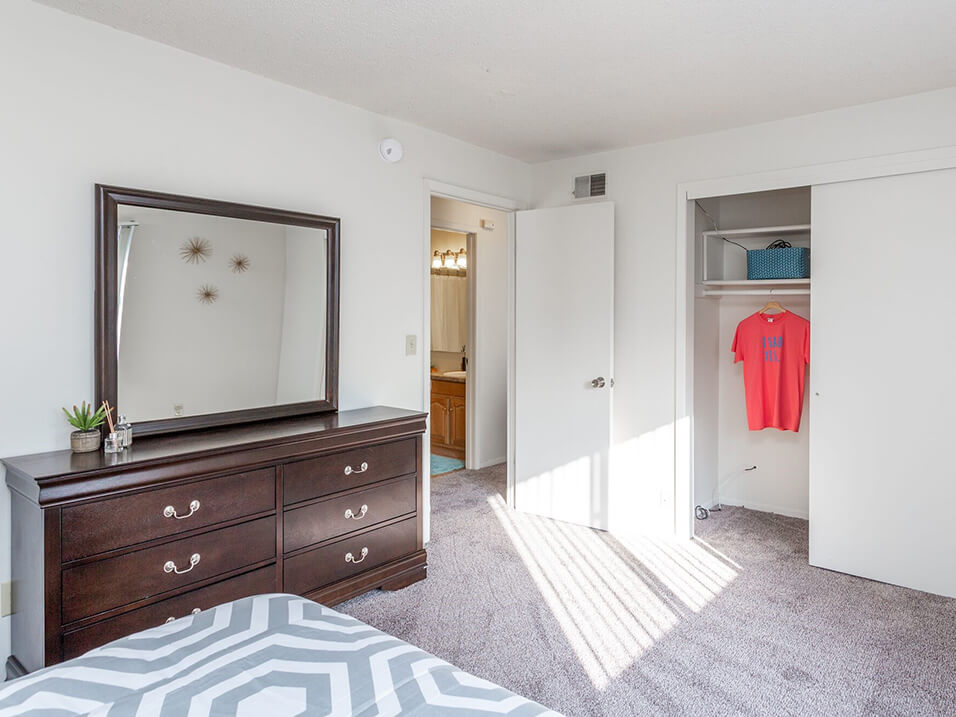 Eagles Pointe Apartments Image 9