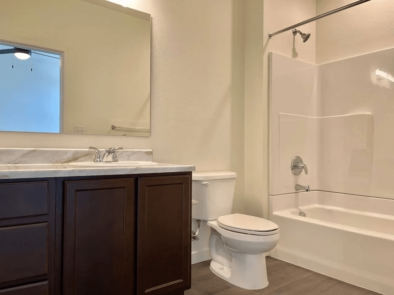 Range View Apartments  Image 33