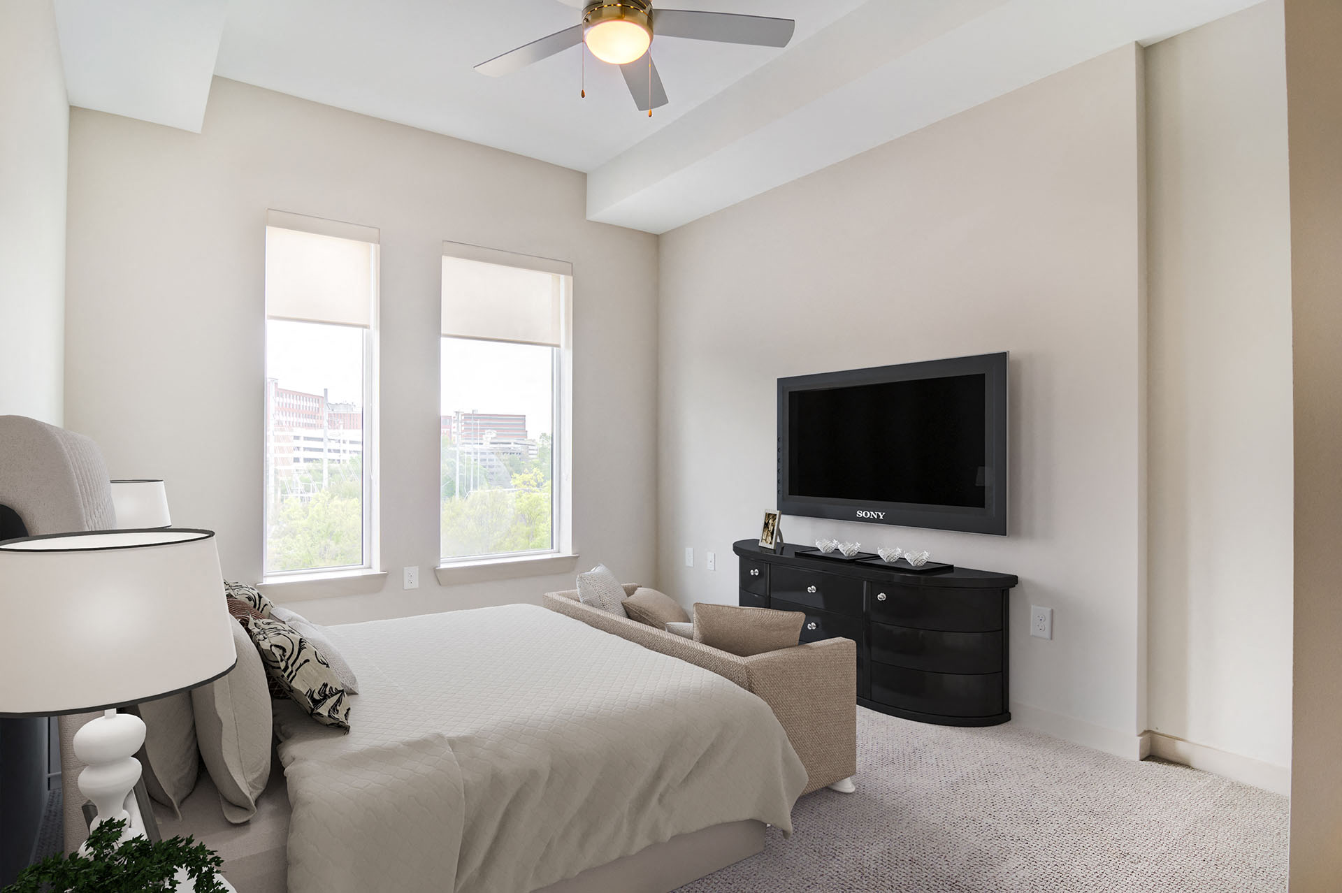 Venue Brookwood Apartments Image 10