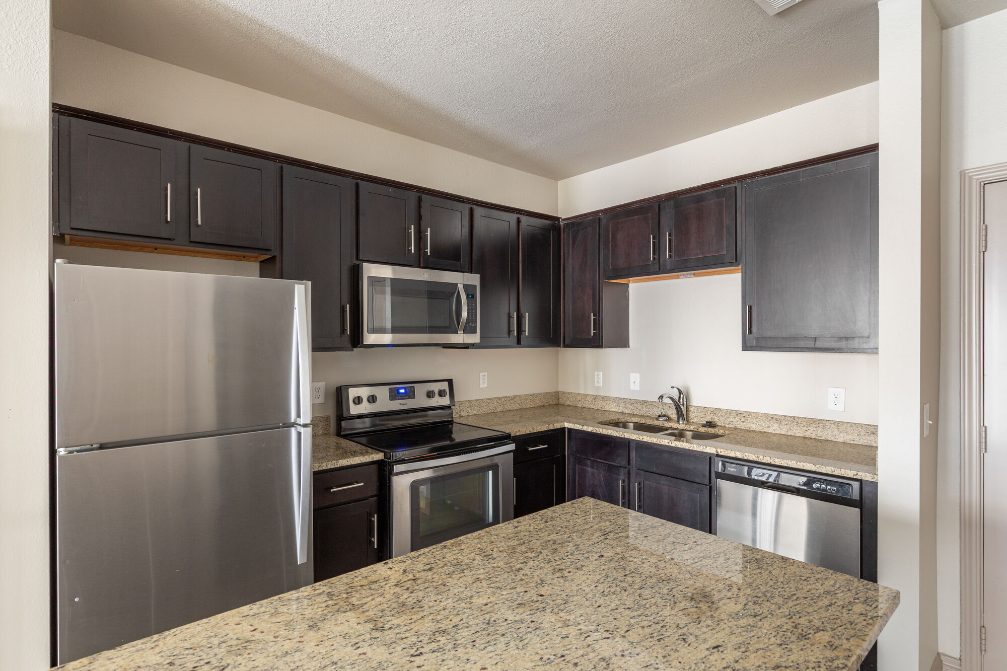 Remi Apartment Homes Image 27