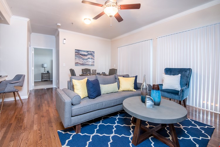 Chateau De Ville Image 3