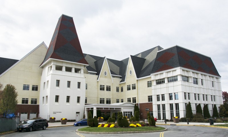 Maria Fareri Children's Hospital is only 3 1/2 miles away
