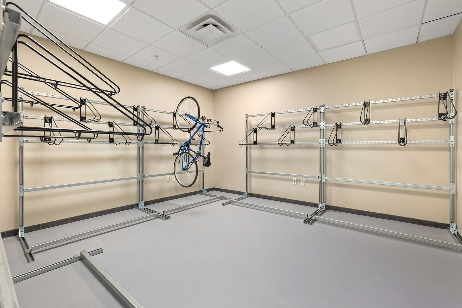 Parkside Apartments Image 3