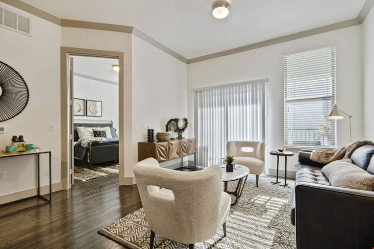 Reveal at Bayside Image 16