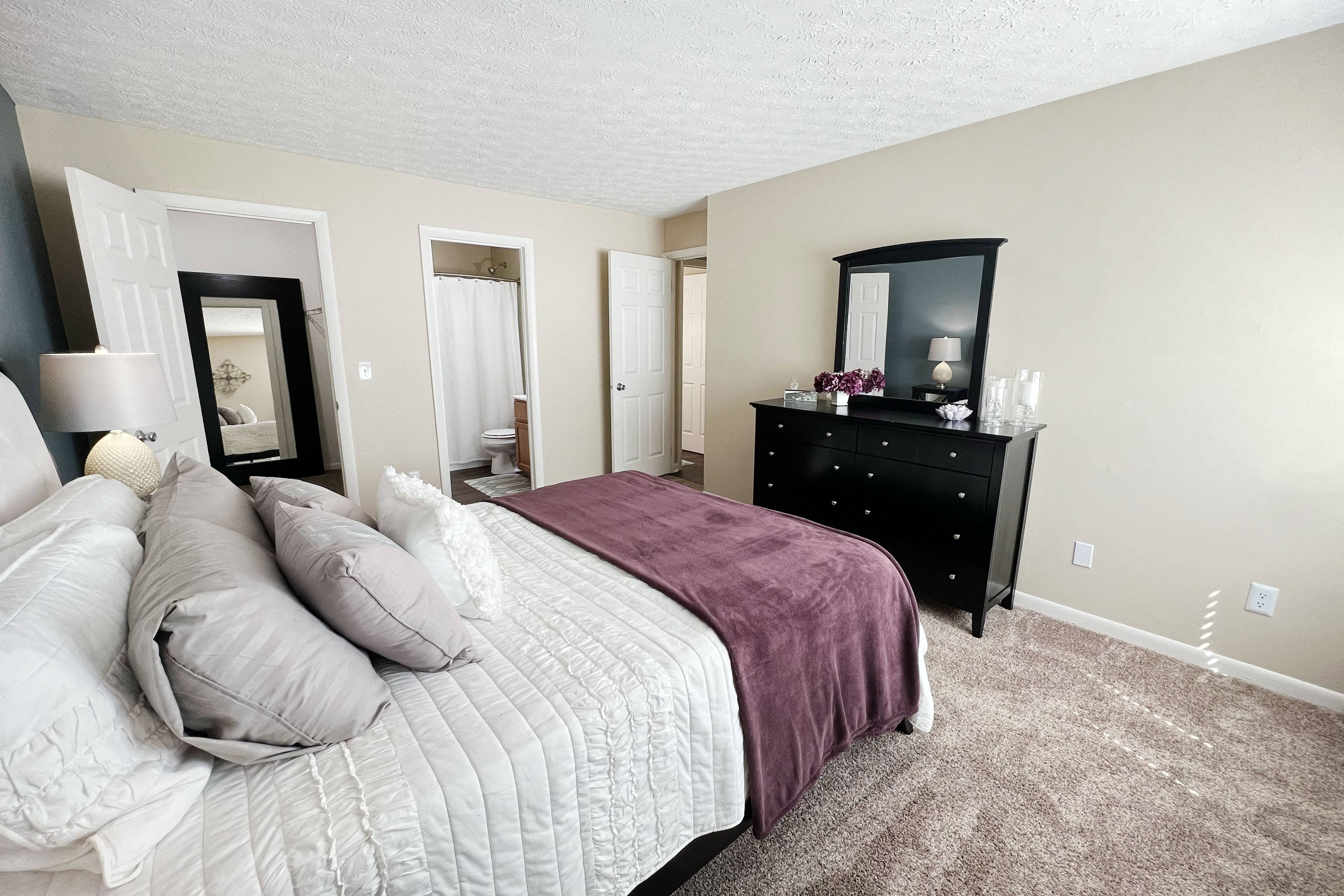 Fox Run Apartments Image 27