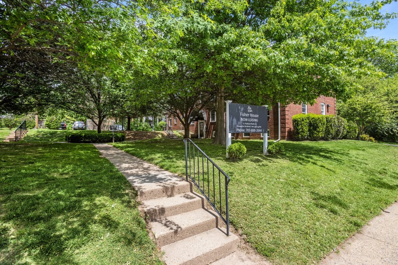 Fisher House Apartments Image 9