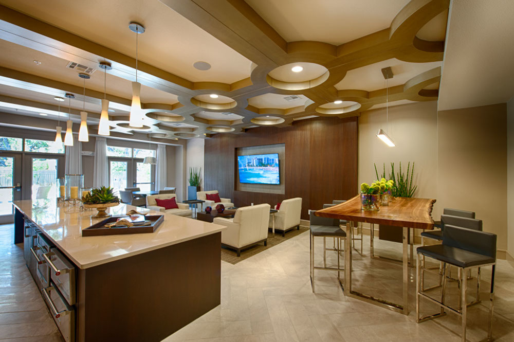 Clubhouse 2