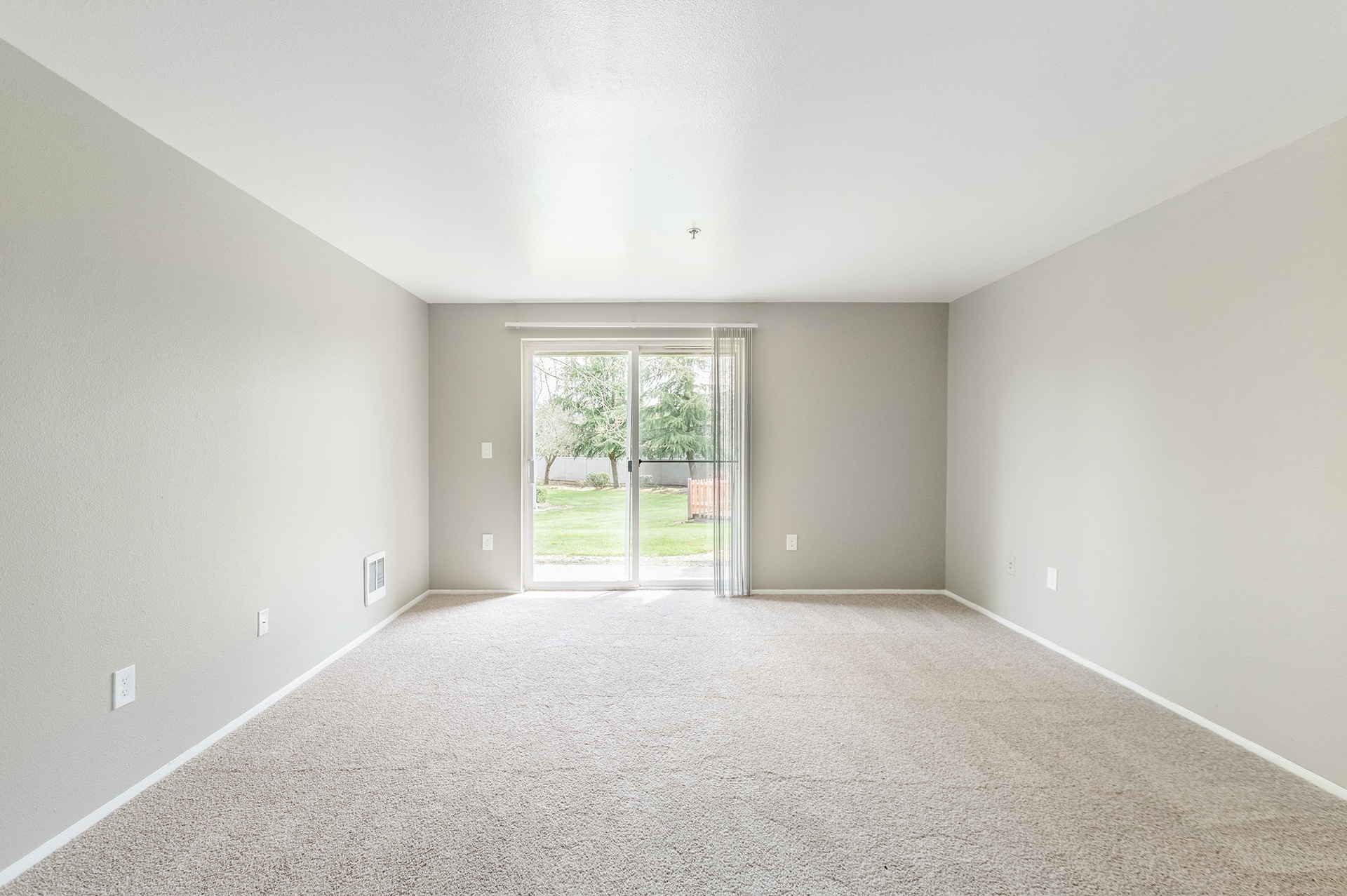 The Stinson Apartment Homes Image 32