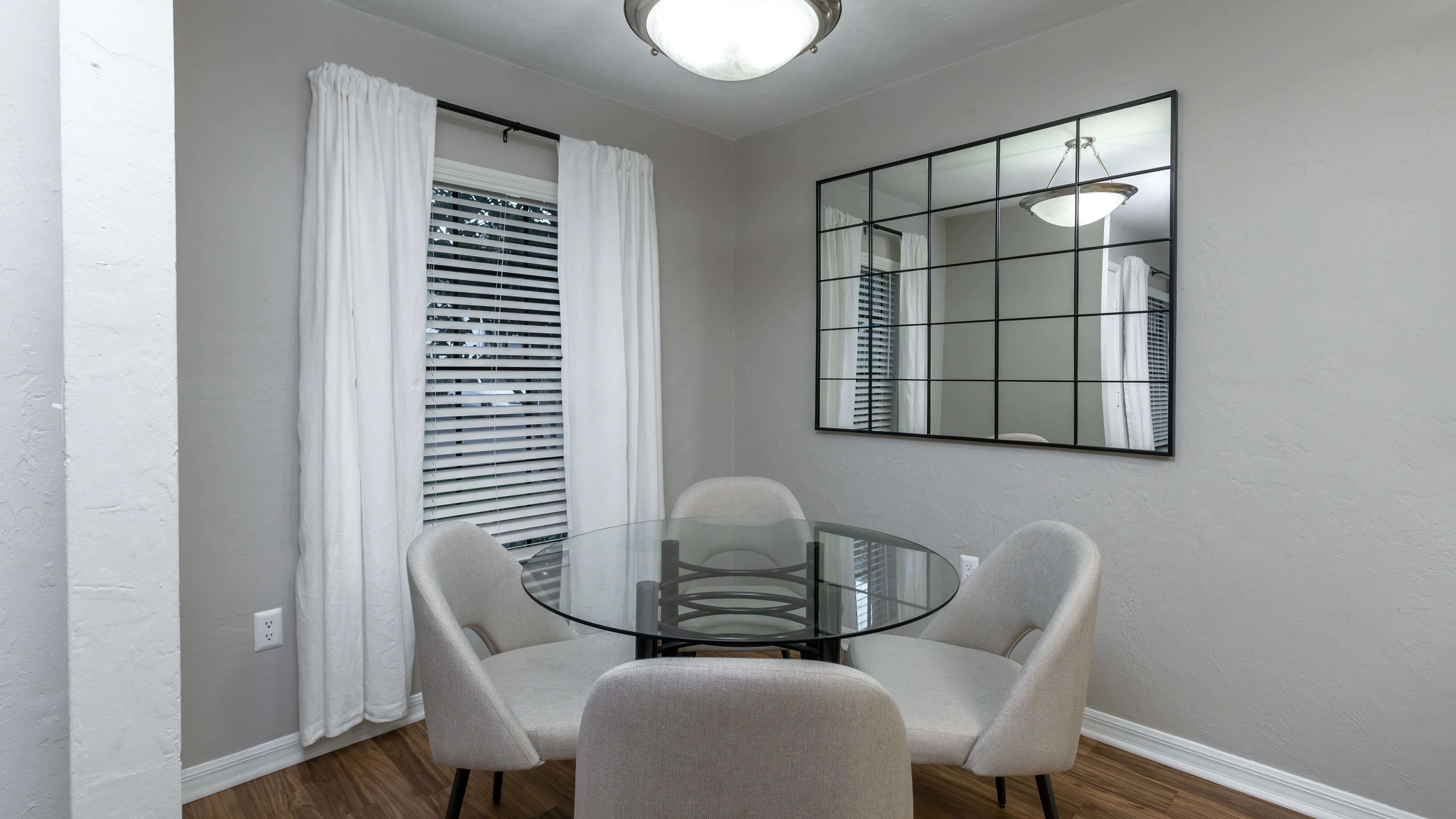 Enjoy elegant dining experiences in every apartment with spacious dining areas featuring abundant natural light. 