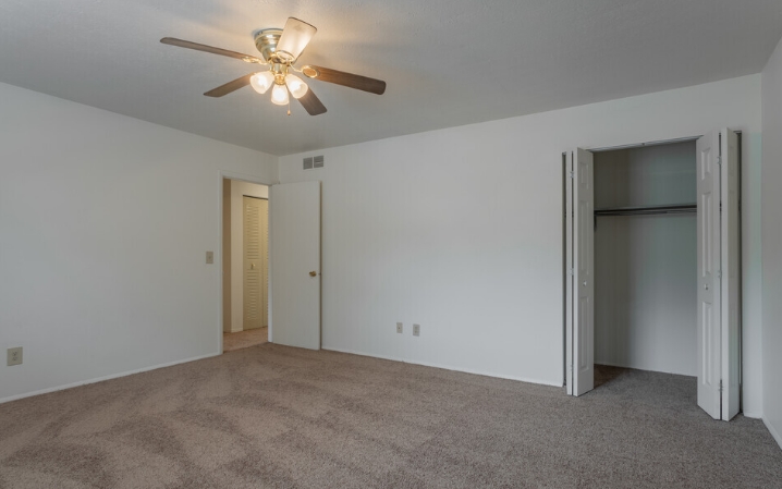 Cambridge Court Townhomes Image 10