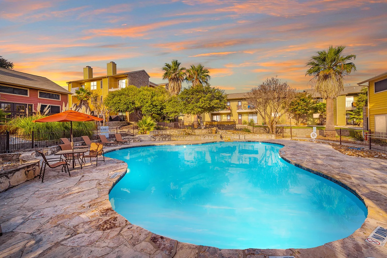 Mission at Medical Apartments Image 1