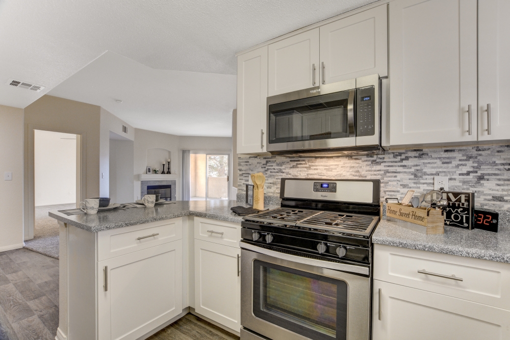 La Villa Estates Image 13