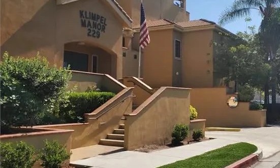 Klimpel Manor Image 1
