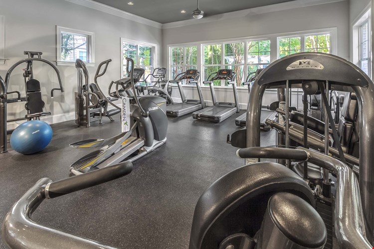 Camden Fallsgrove Image 19