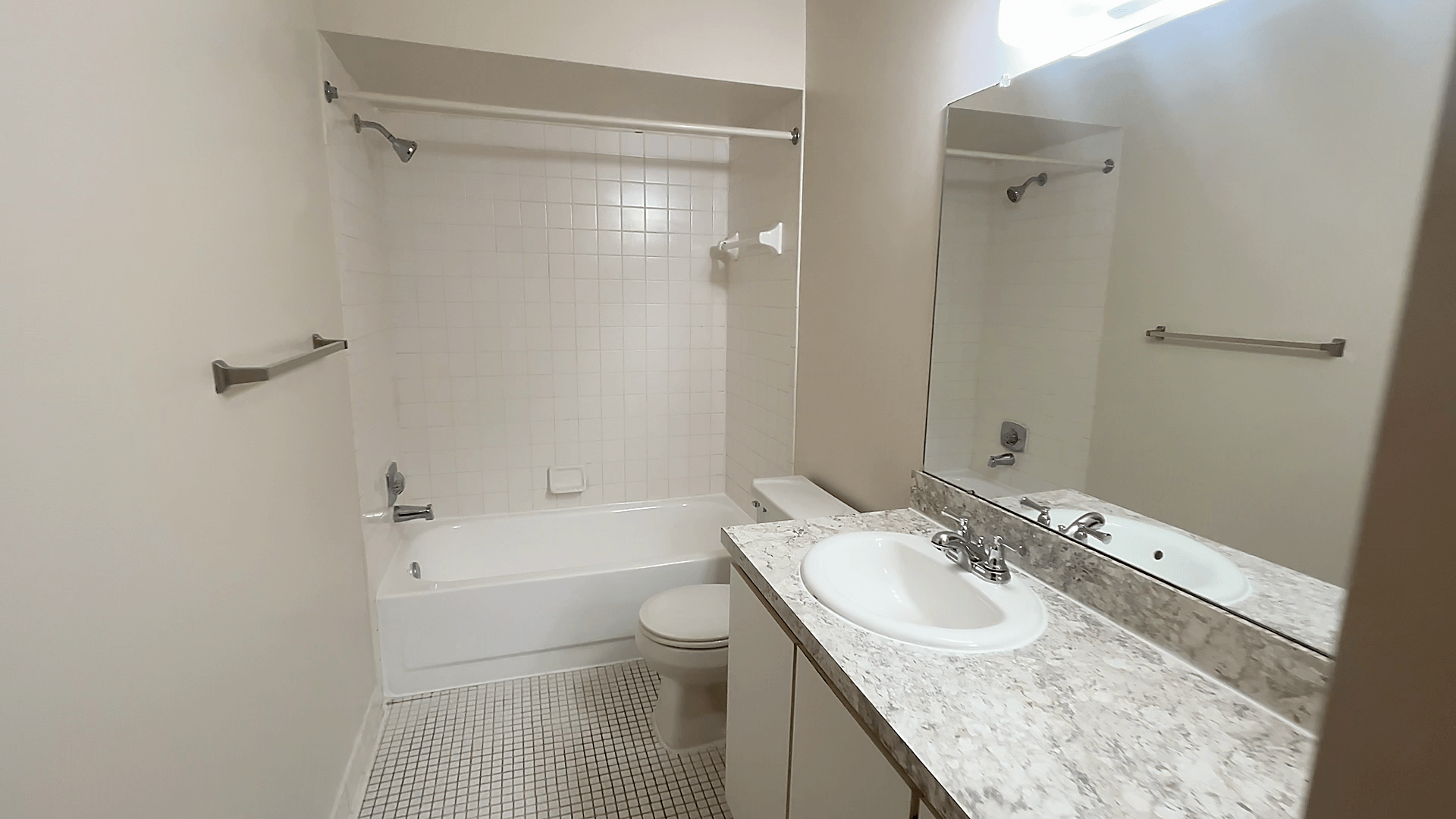 Eastwood Village Apartments Image 30