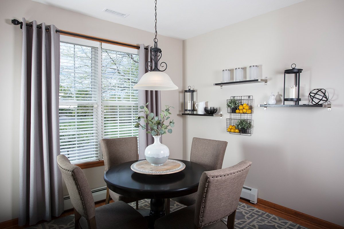 Deer Valley Townhomes Image 9