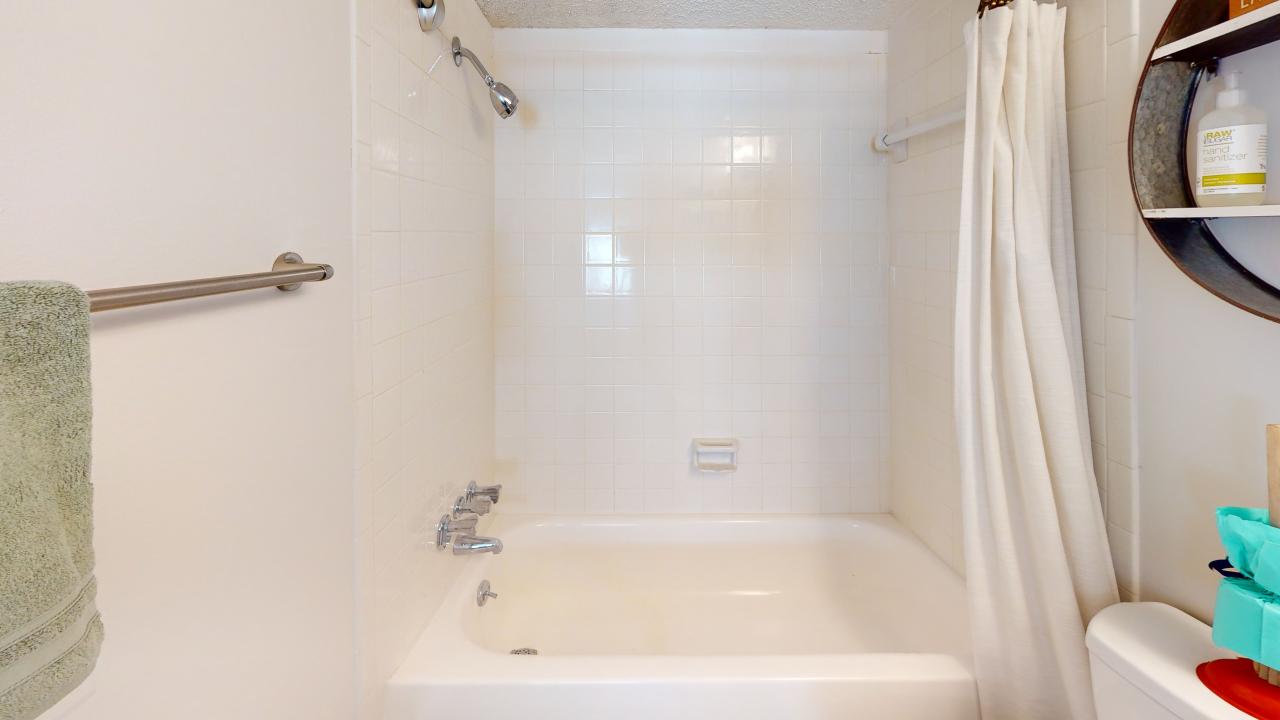 Somerset Apartments Image 10