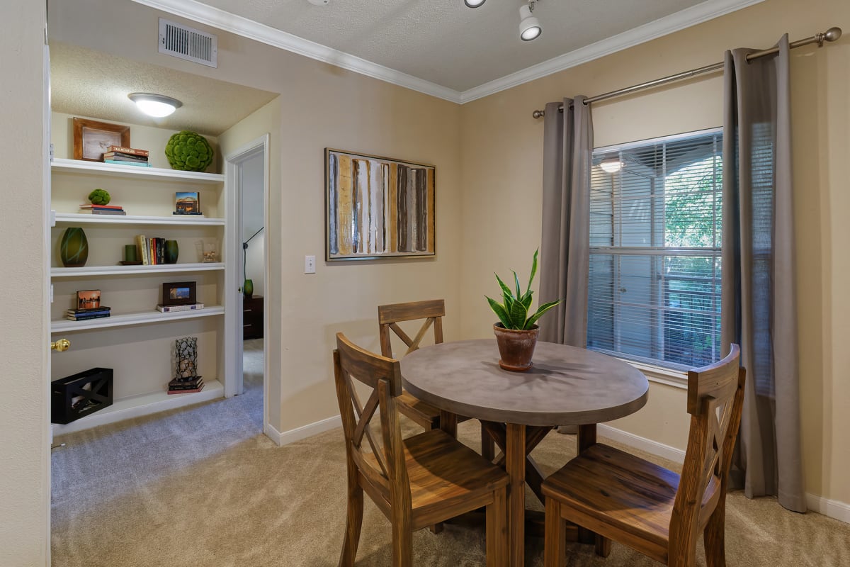 The Estates at River Pointe Image 18