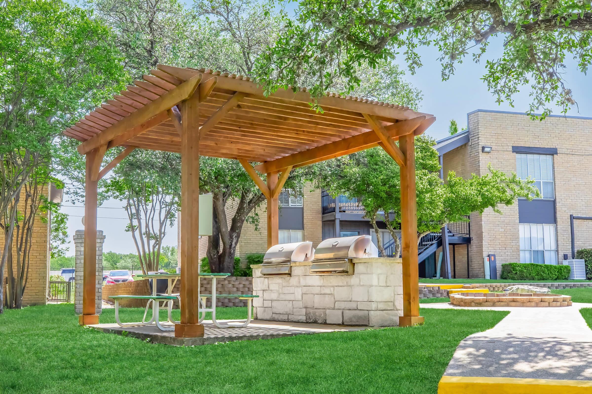 Creekview at 61st Image 2