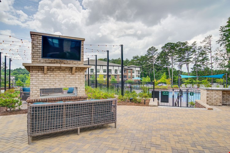 The Edison Sugarloaf Apartments Image 13