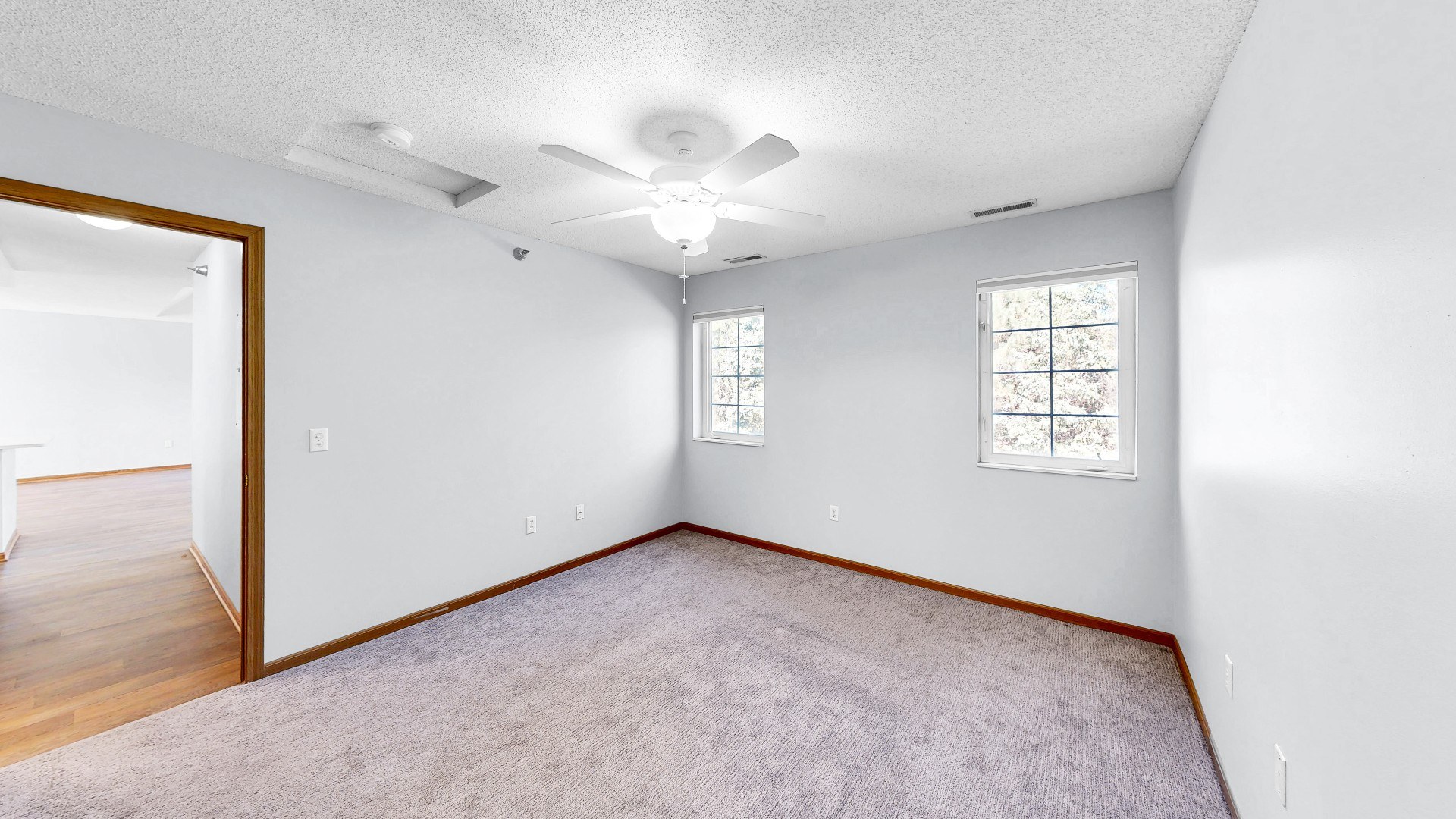 Cedar Pointe Townhomes Image 71
