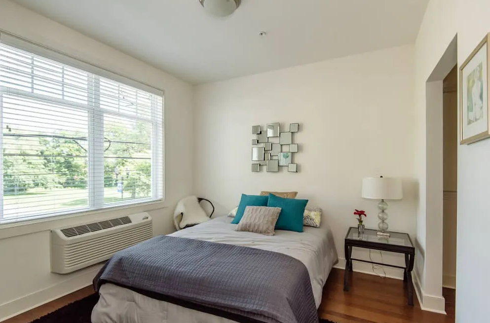 Meridia Main Station Image 16