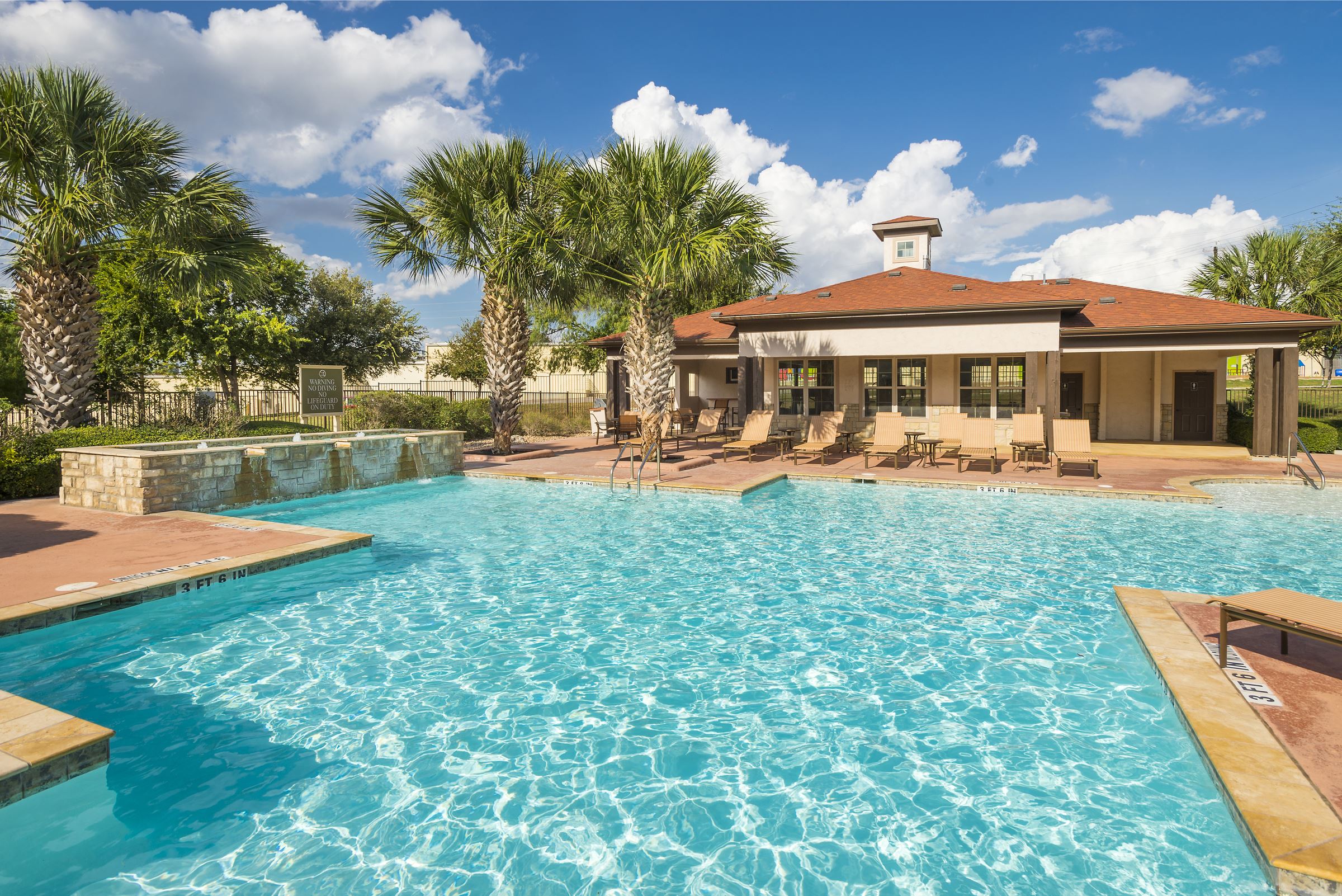 Villas At Medical Center Image 12