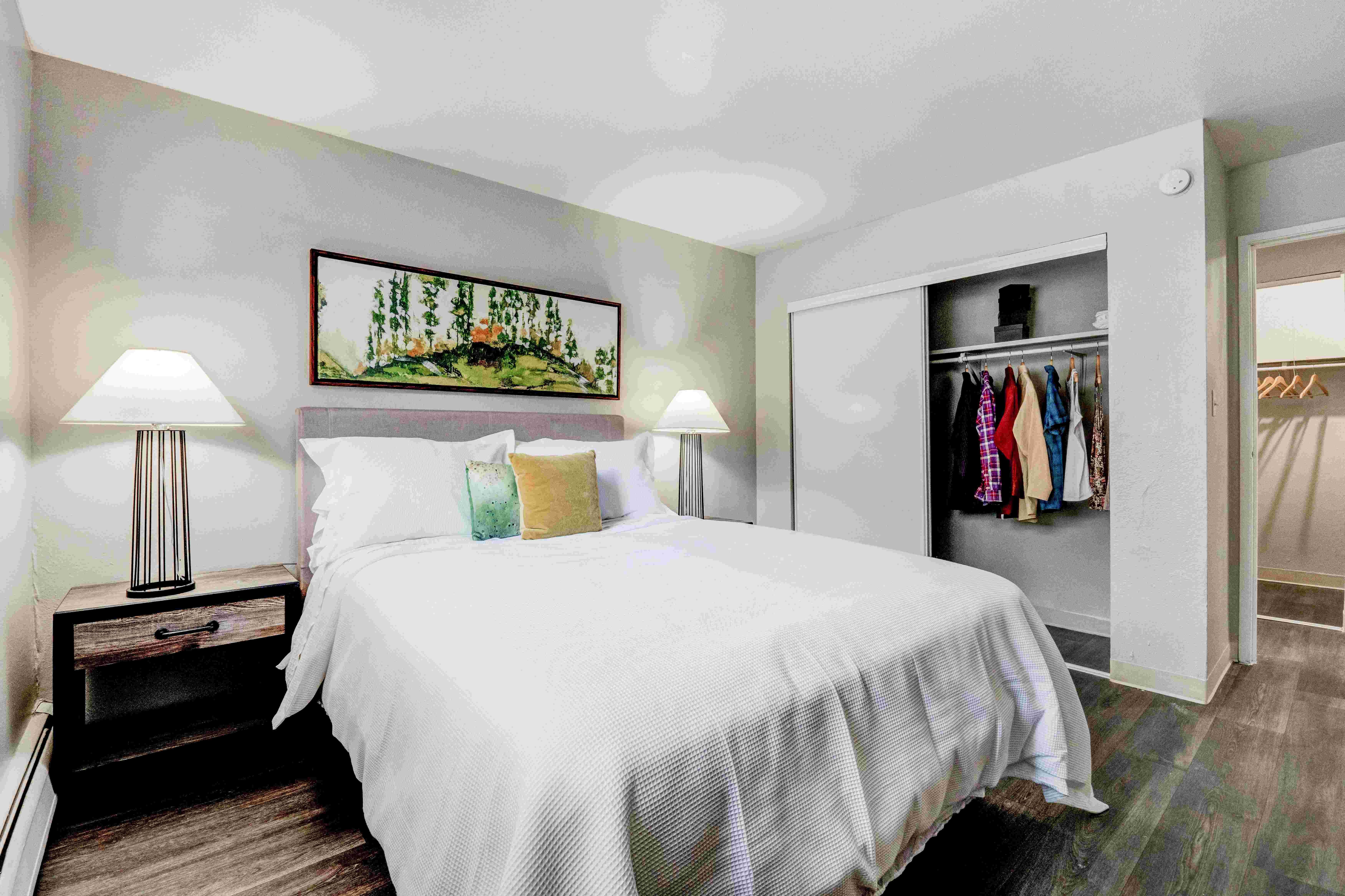Forest Manor Image 7