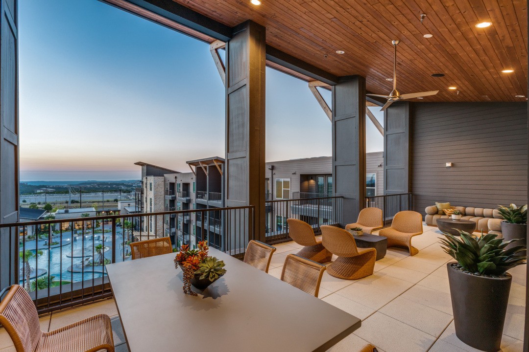 Aura High Pointe Image 32