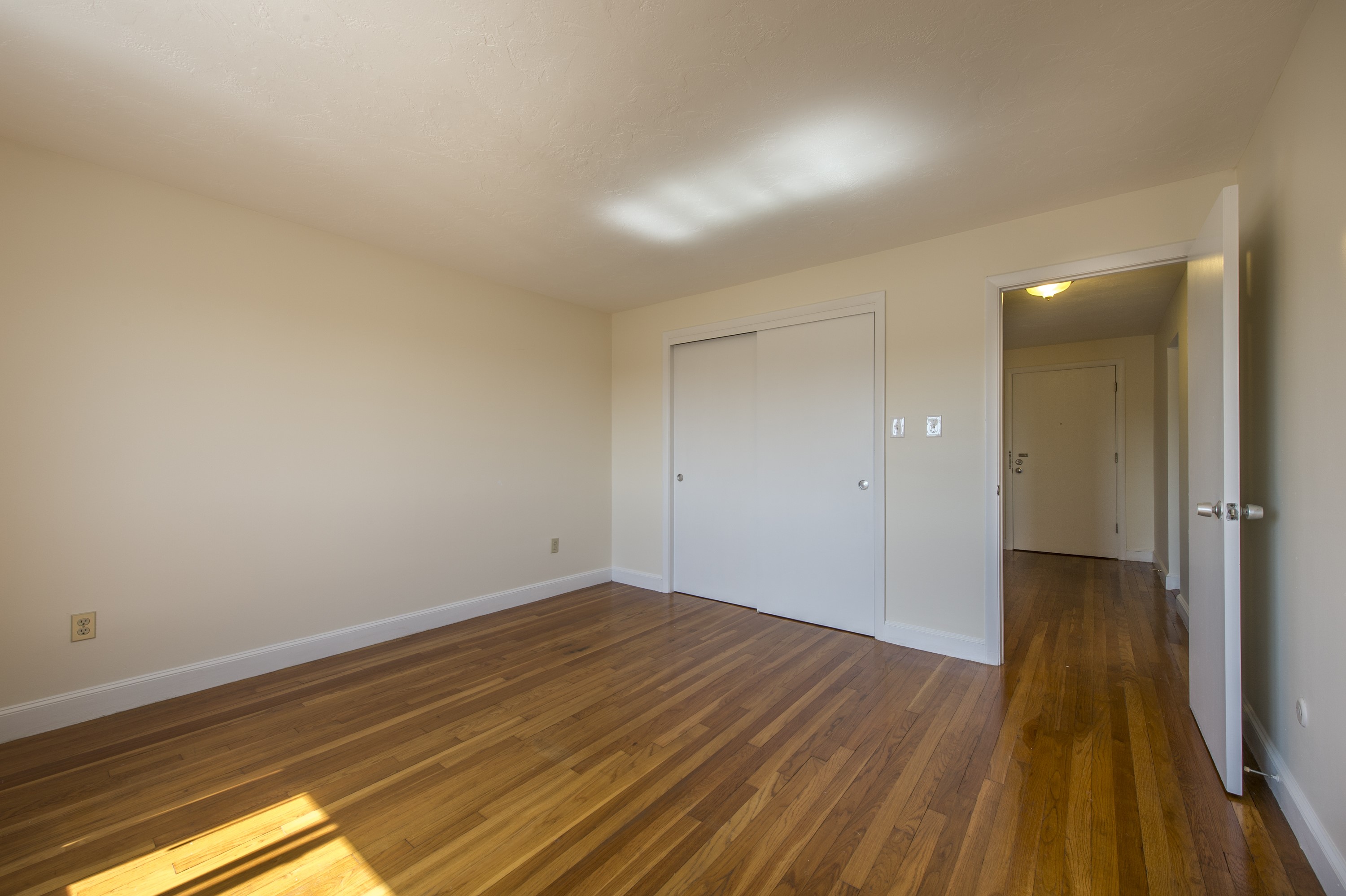 Mass Ave, 898 Image 17