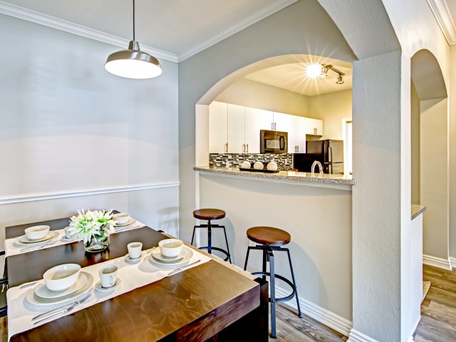 Pavilions at Vantage Point Image 4