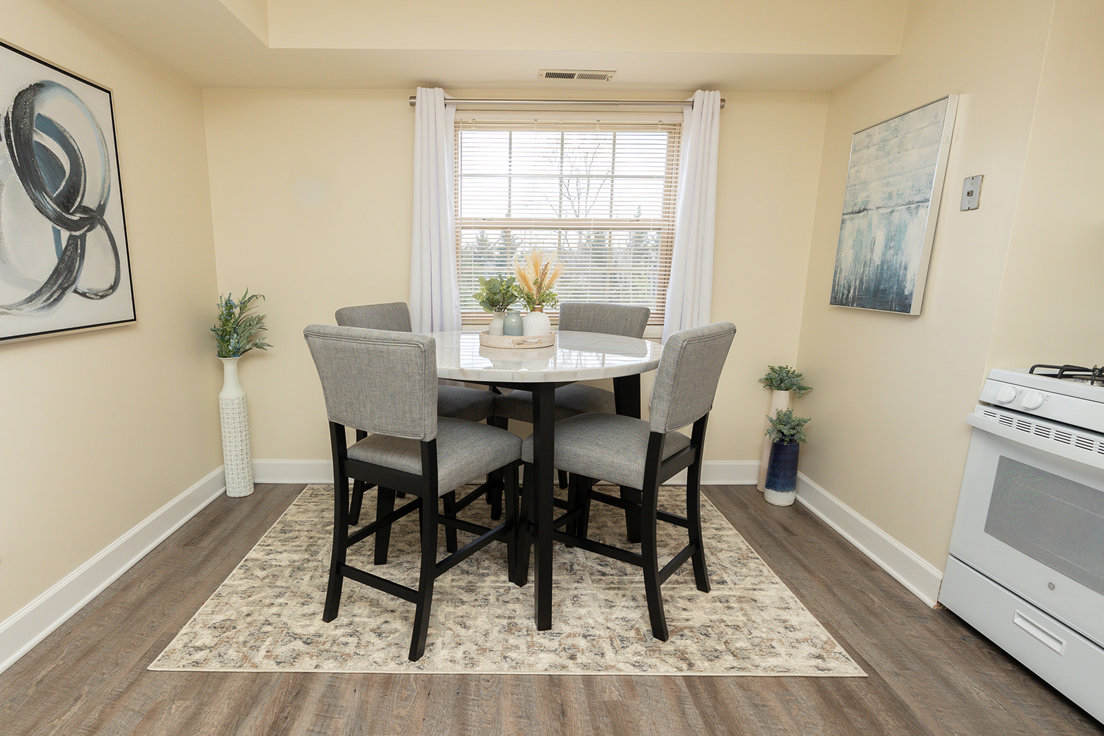 Security Park Apartments Image 6