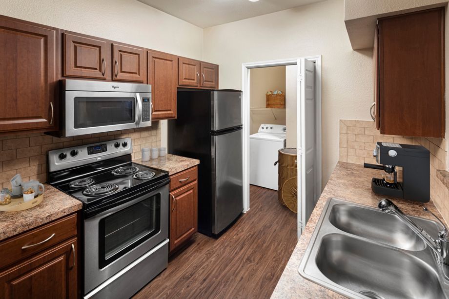 Camden Buckingham Image 1