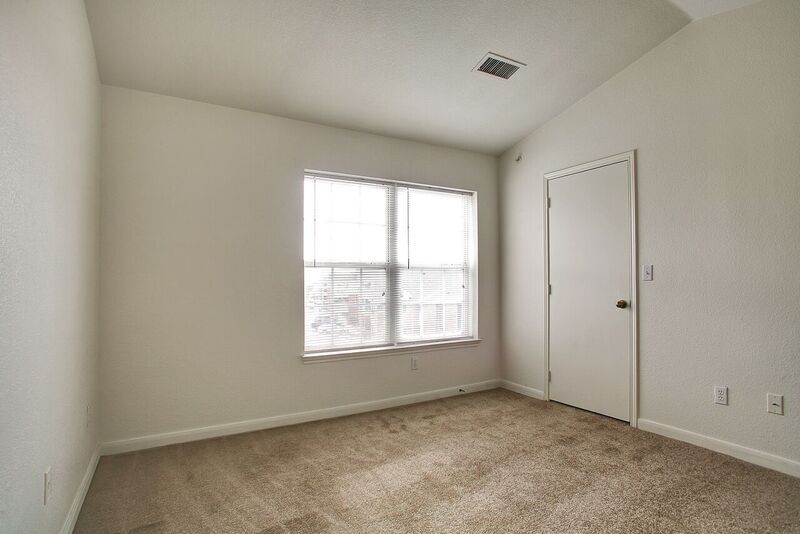 Sterling Park Apartments Image 28