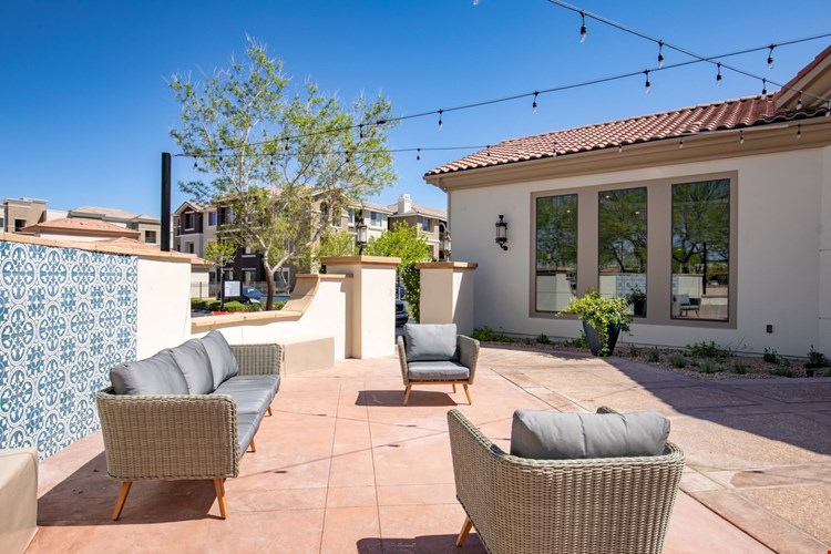 Mountain Gate Image 40