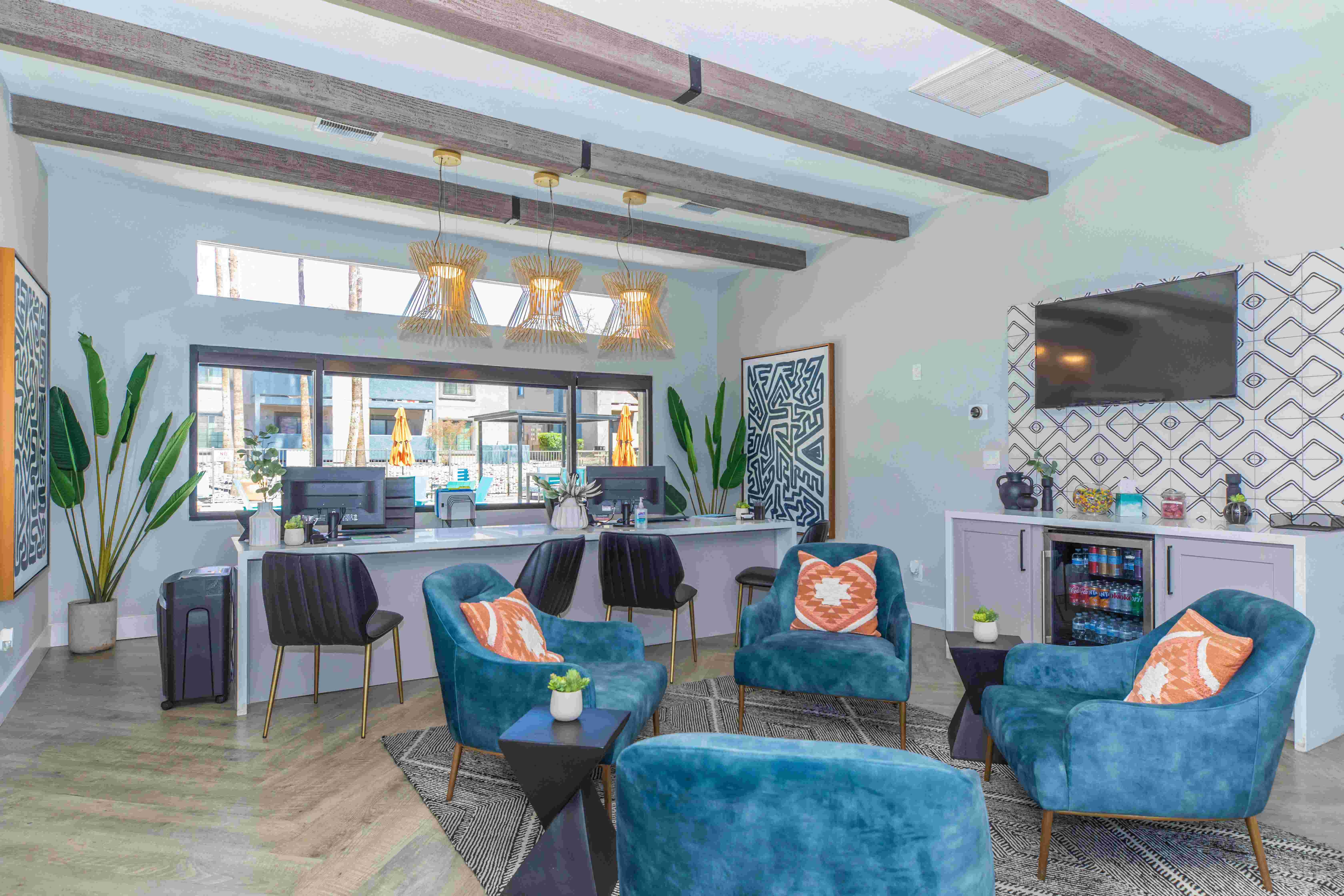 Peak at Oro Valley Image 39