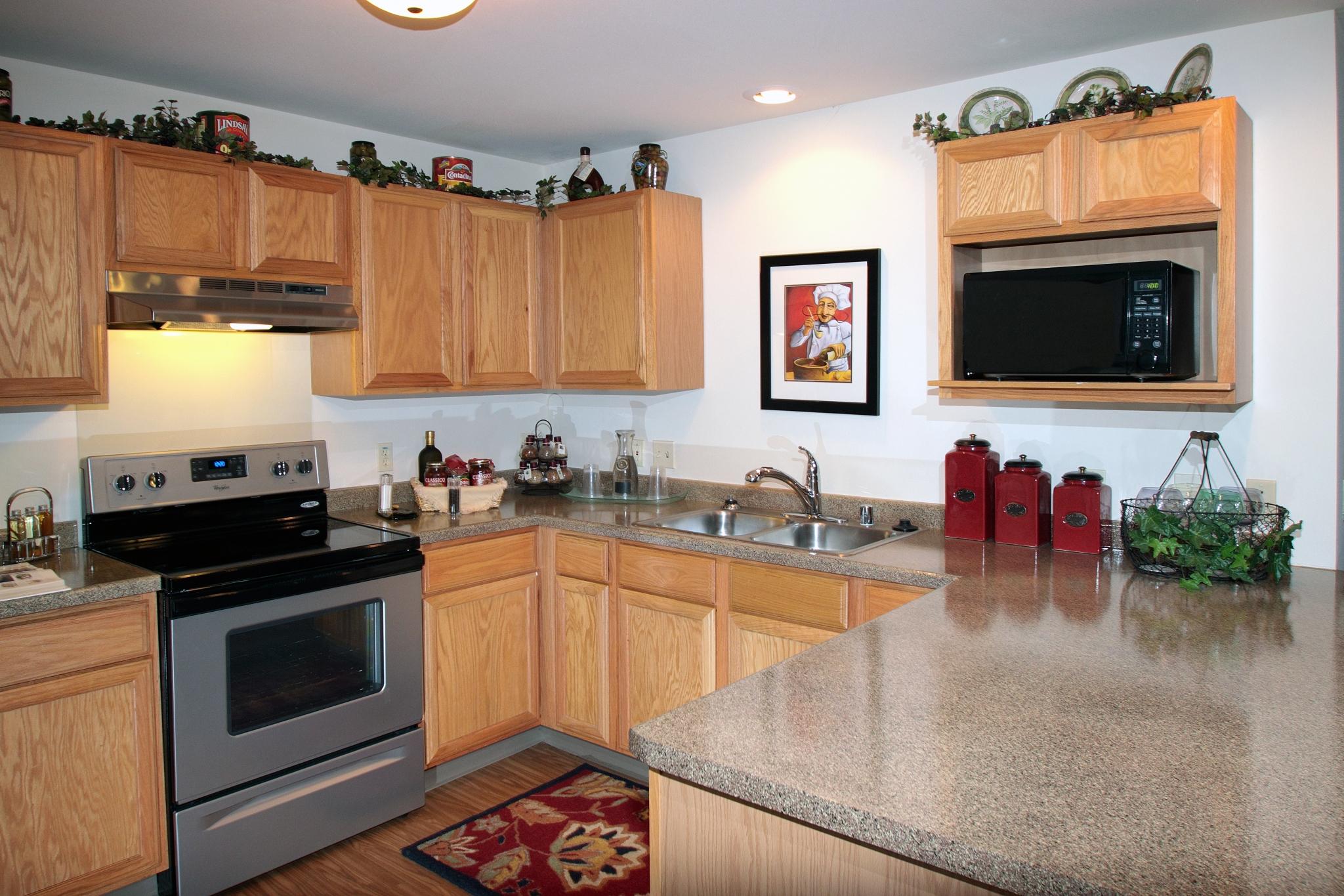 Saddle Brook Apartments Image 9