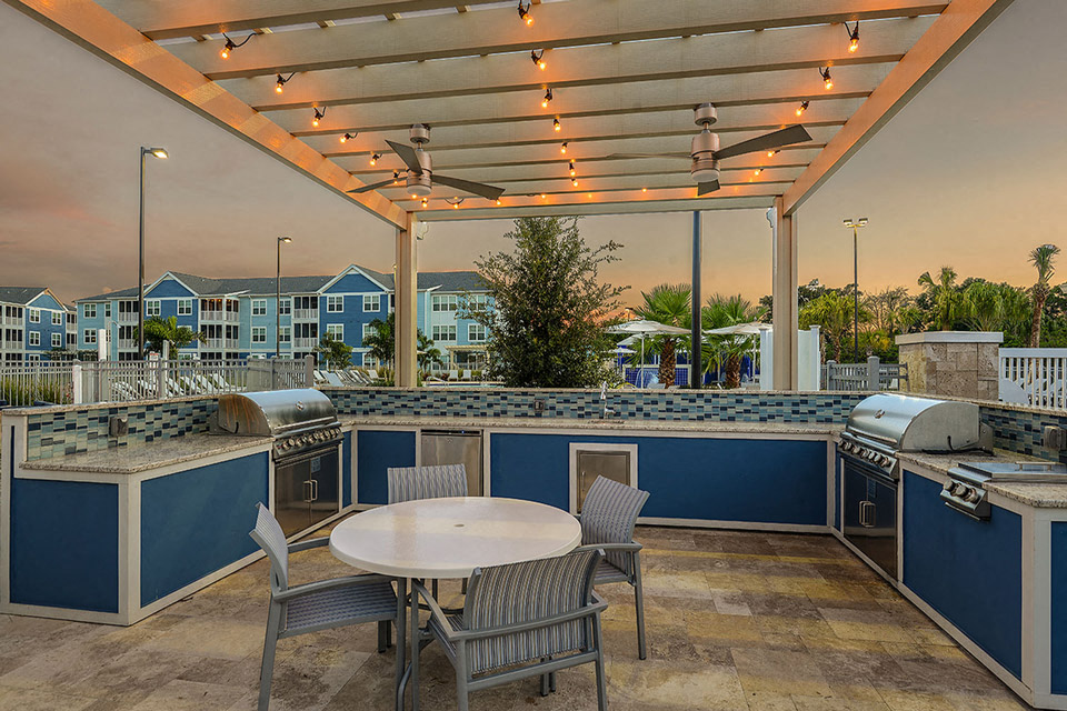 Blue Heron Living Image 16