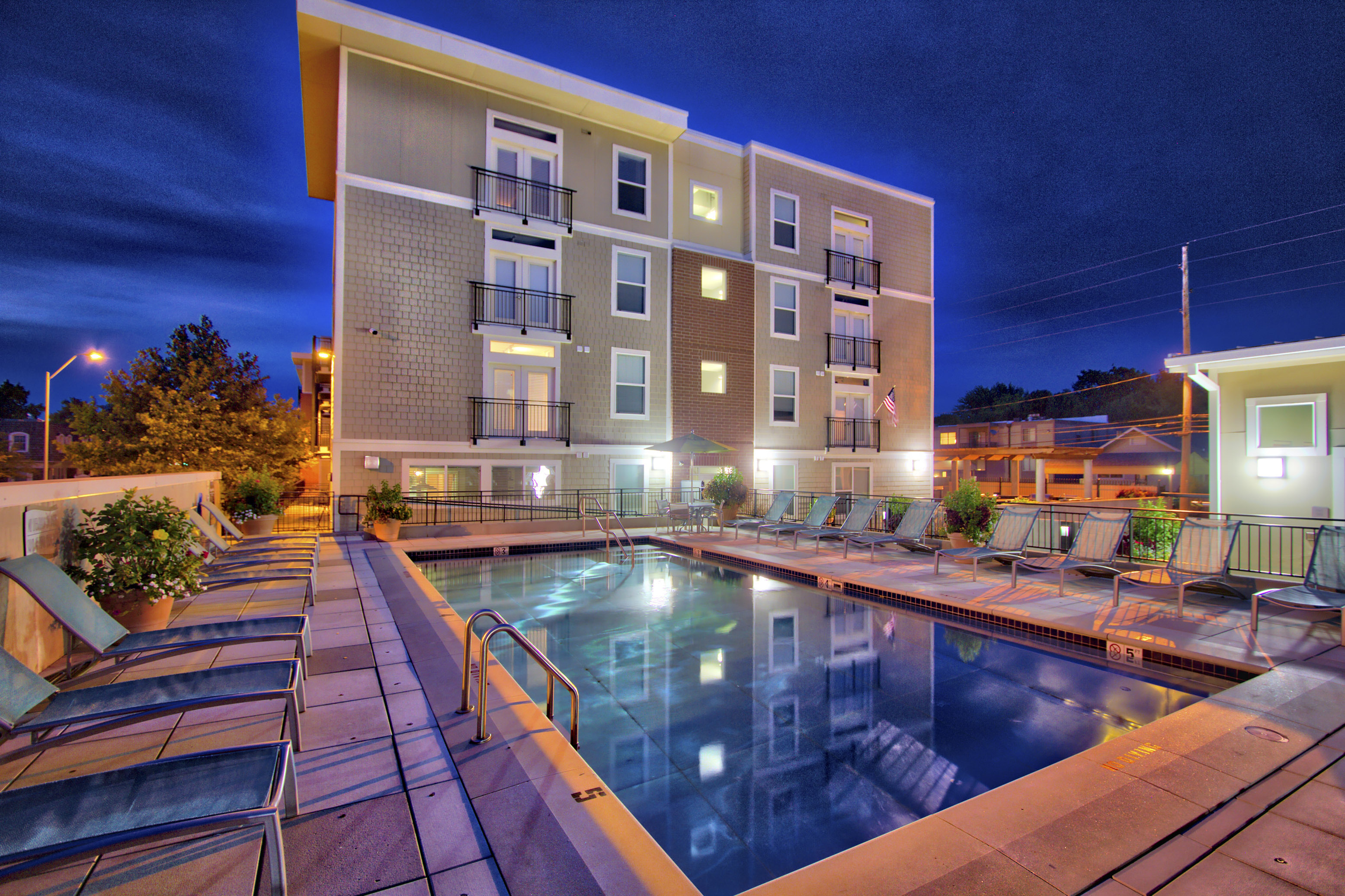 45 Madison Image 3