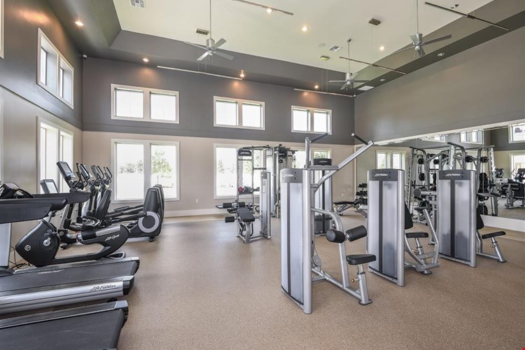 Lenox at Bloomingdale Image 13