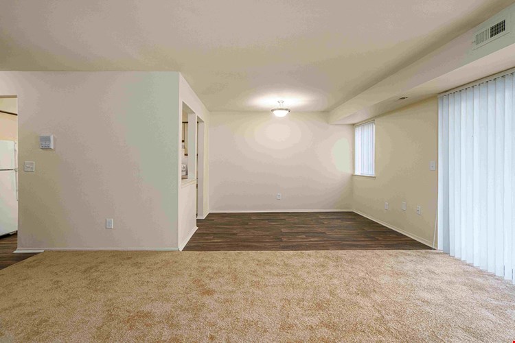 Living and Dining Room Franklin River