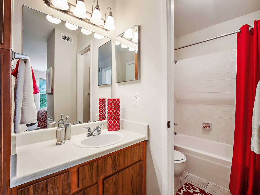 Galleria Townhomes Image 6